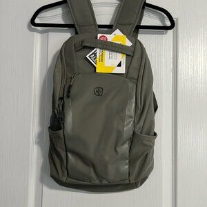 Swiss Gear Viibe 8117 15" Laptop Backpack - Olive